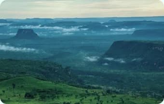 Vista panorâmica dos mirantes da Chapada das Mesas